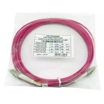 Kabel światłowodowy BlueOptics CBL-LC-OM4-3M 3m LC na LC 50µm