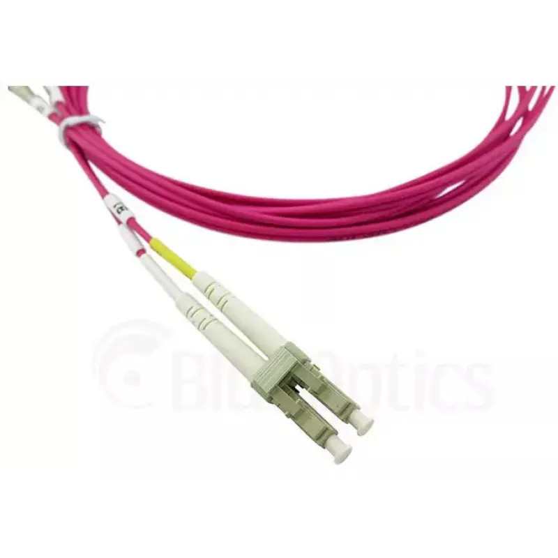 Kabel światłowodowy BlueOptics CBL-LC-OM4-3M 3m LC na LC 50µm