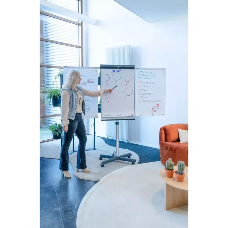 Legamaster SKETCH PRO mobilny flipchart podstawa gwiaździsta stal 5 kółek