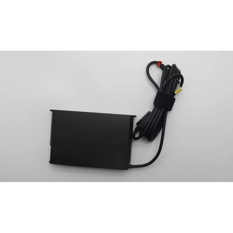 Lenovo 5A11K67847 zasilacz/inwerter Wewnętrzny 135 W Czarny