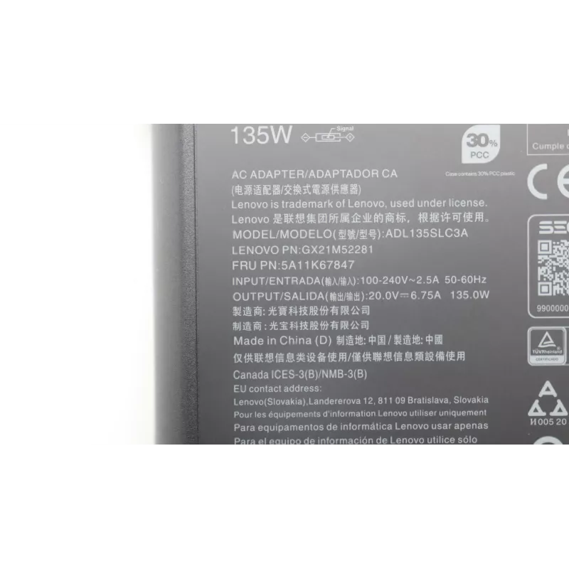 Lenovo 5A11K67847 zasilacz/inwerter Wewnętrzny 135 W Czarny