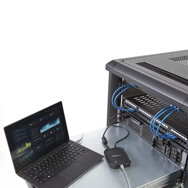 Konsola KVM StarTech.com z laptopa na serwer w wytrzymałej obudowie