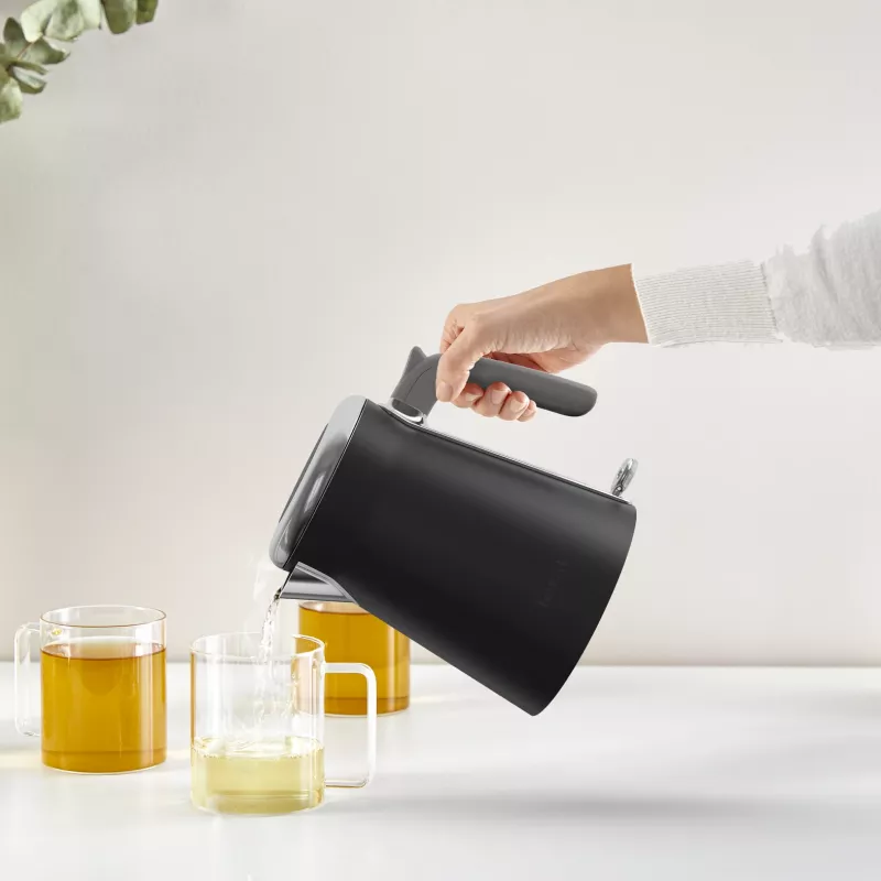 Czajnik elektryczny Tefal KI6668E0 — 1,7 l, 2400 W, obudowa ze stali nierdzewnej, czarny