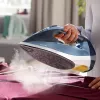 Żelazko parowe Philips DST7020/20 — 2800 W, stopa SteamGlide Plus, ciągła para 50 g/min, uderzenie pary 250 g/min, zbiornik 0,3 l, niebieski