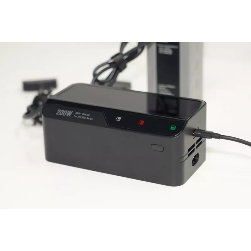 Ładowarka Autel multi-charger do serii EVO Max model 102002545 — 3 akumulatory, USB-C, moc ładowania 120 W, wejście 100–240 V
