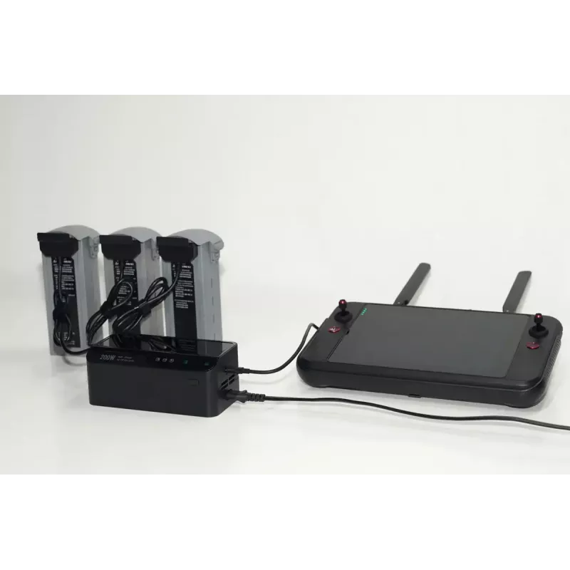 Ładowarka Autel multi-charger do serii EVO Max model 102002545 — 3 akumulatory, USB-C, moc ładowania 120 W, wejście 100–240 V
