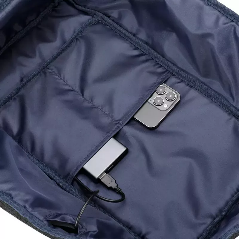 Plecak na laptopa MODECOM CREATIVE 15,6 cala — ochronna komora na laptopy 15,6 cala, wiele kieszeni, wyściełane szelki