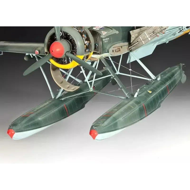 Plastikowy model REVELL ARADO AR 196A-3 wodnosamolot skala 1:32 zestaw
