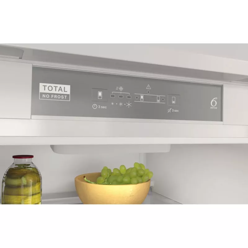 Whirlpool WHC18 T322 do zabudowy 250 L