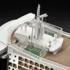 Model statku pasażerskiego REVELL Queen Mary 2 zestaw do montażu, skala 1:700