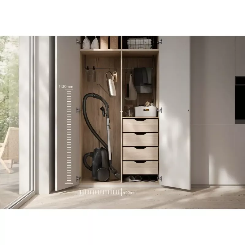 Odkurzacz cylindryczny Electrolux EB61CWPTD — 850 W, worek na kurz 3,5 l, czyszczenie na sucho, różowy