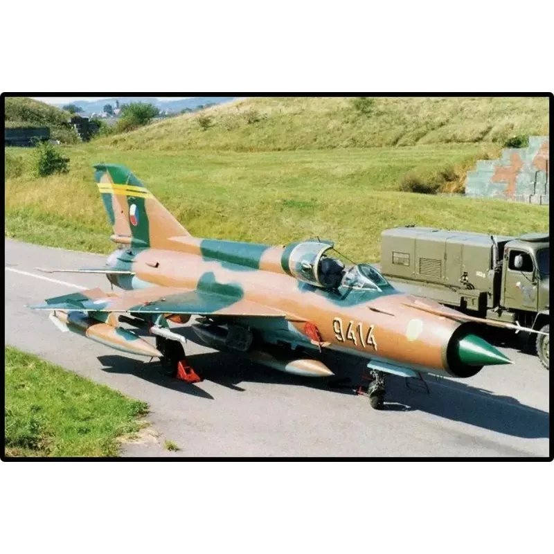 Zestaw modelarski Cobi MiG-21 396 elementów – zestaw konstrukcyjny Cobi Blocks