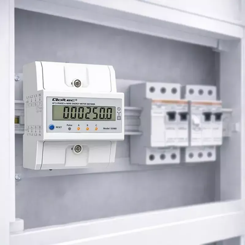 Trójfazowy licznik energii QOLTEC 50980 — 400 V, 100 A z resetem