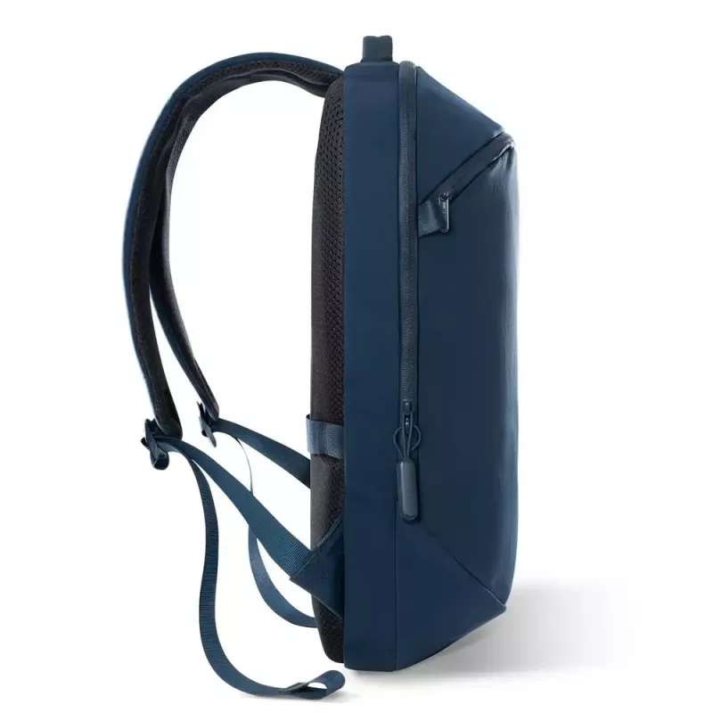 Plecak XDDESIGN Air Backpack NAVY P706.3225 — 15 L, mieści do 15,6 cala (39,6 cm), suwak główny z możliwością zablokowania