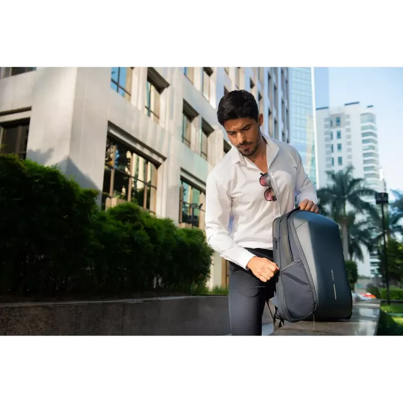 Plecak na laptopa XDDESIGN Bizz Navy — wodoodporny, lekki, model P705.935