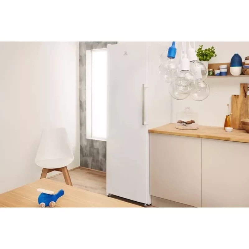 Zamrażarka Indesit UI6 F2T W wolnostojąca 228 L biała