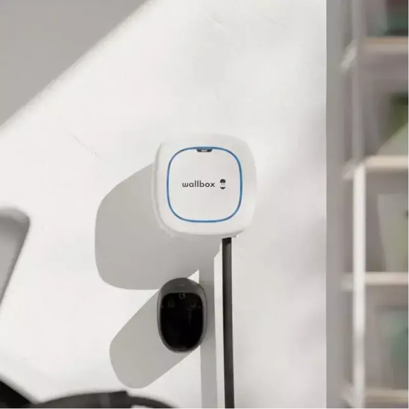 Wallbox Pulsar Max wall charger 22 kW, Wi‑Fi & Bluetooth, 5 m kabel, IP54, IK10, biały