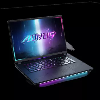 Laptop Gigabyte AORUS Master 18 BZH Ultra 9 275HX 32 GB 2 TB W11 Pro RTX 5090 240 Hz