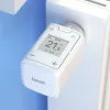 FRITZ Smart Thermo 302 termostat (wewnętrzny), biały, sterowanie przyciskami, bateria AA, 51×51×90 mm