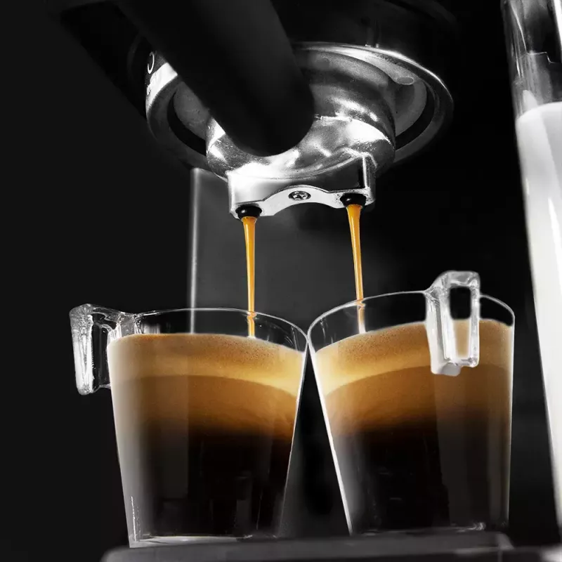 Ekspres do kawy CECOTEC Power Instant-ccino 20 Touch — w pełni automatyczny, zbiornik na wodę 1,4 L, 2 filiżanki, 1350 W