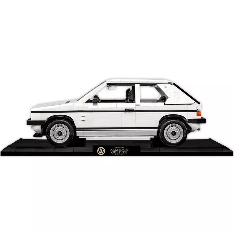 Zestaw modelarski w skali 1:12 Cobi Volkswagen Golf GTI 1976–1983 Edycja Executive — szczegółowa replika do złożenia