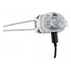 Latarka na opaskę czołową Petzl Swift LT zielony — LED, IPX4, akumulator 880 mAh, żywotność lampy 3 h