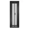 Wolnostojący stelaż serwerowy APC Easy Rack 48U (czarny) z dachem, kółkami, stopkami, 4 uchwytami, panelami bocznymi — 2258W x 800S x 1200G mm