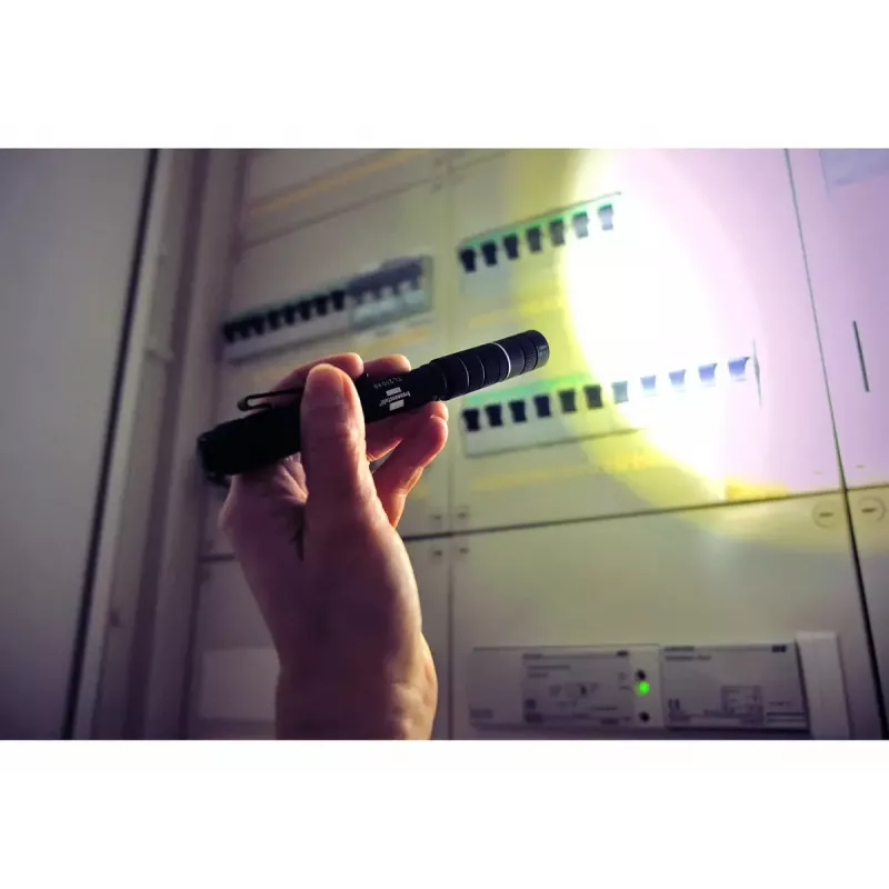 Latarka ręczna Brennenstuhl 1173750003 LED Czarna Aluminium IP44 5W