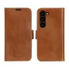 Etui folio do telefonu dbramante1928 Lynge dla Samsung Galaxy S23, skórzane, brązowe, ekran 6,1 cala, 3 kieszenie na karty