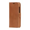 Etui folio do telefonu dbramante1928 Lynge dla Samsung Galaxy S23, skórzane, brązowe, ekran 6,1 cala, 3 kieszenie na karty