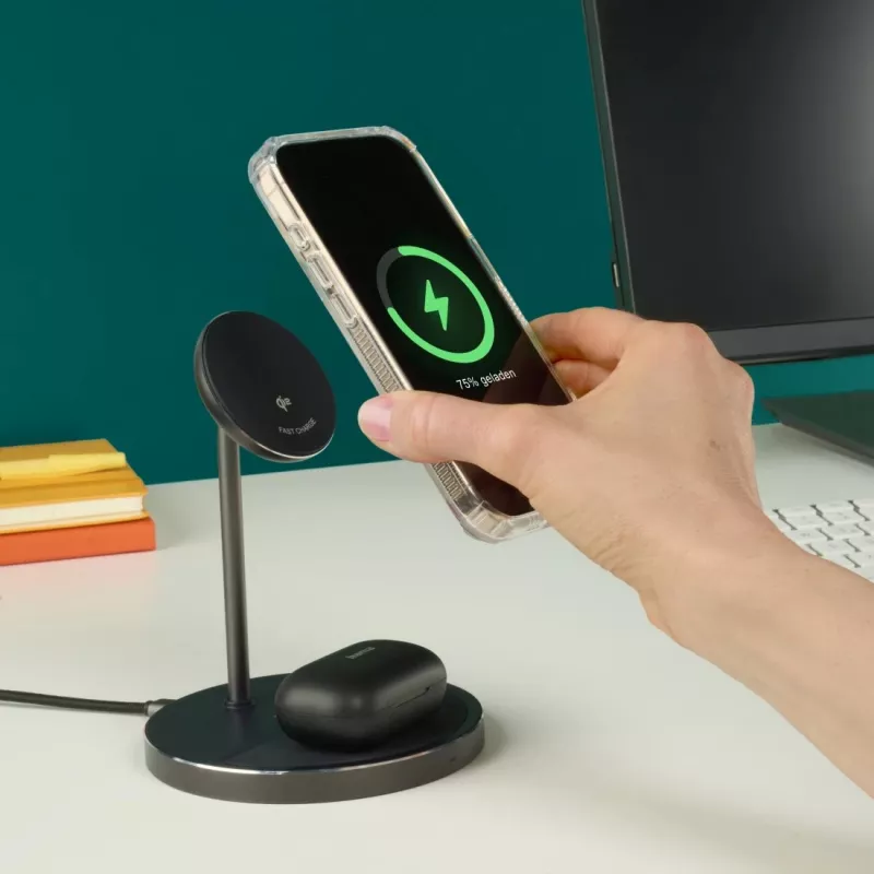 Hama 00201738 ładowarka do urządzeń mobilnych Słuchawki, Smartfon Czarna USB Ładowanie bezprzewodowe Szybkie ładowanie Wewnętrzna