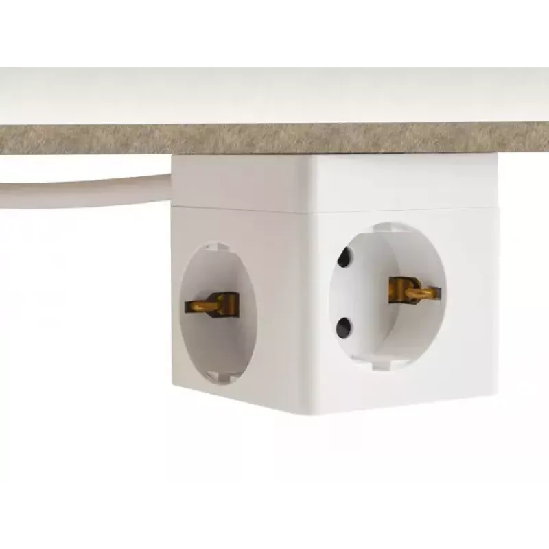 DeLOCK 11497 Gniazdko CEE 7/3 + USB Biały 250V 16A