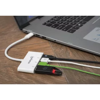 Koncentrator/stacja dokująca Manhattan USB-C, porty (x4): USB-A (x3) i USB-C, 5 Gb/s (USB 3.2 Gen1 znany jako USB 3.0), z funkcją Power Delivery (60 W) do portu USB-C (uwaga: wymagana dodatkowa ładowarka ścienna USB-C i kabel USB-C), uniwersalny dla wszystkich urządzeń, SuperSpeed USB, 3 lata gwarancji