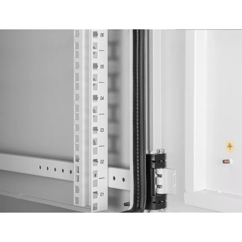 Intellinet Industrial IP55 19-calowa szafka wisząca z wentylatorami, 9U głębokość 600 mm, dachowy dwuwentylatorowy zespół wentylacyjny, obudowa pyło- i wodoszczelna, zmontowana, jasnoszara RAL7035