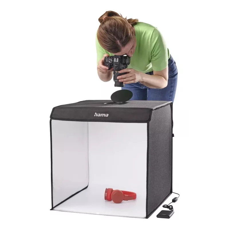 Mini studio fotograficzne HAMA składane pudełko z lampą pierścieniową LED 50×50 cm, model 00004664