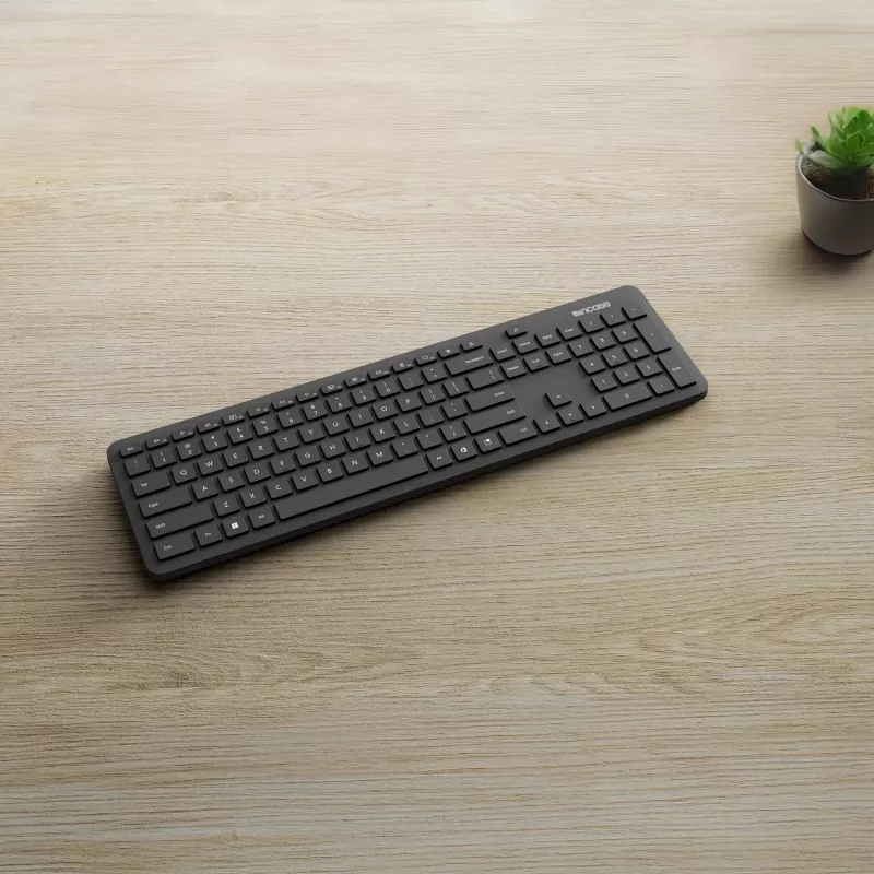 Incase Designed by Microsoft Klawiatura Bluetooth Uniwersalna QWERTY Niemiecka Czarna