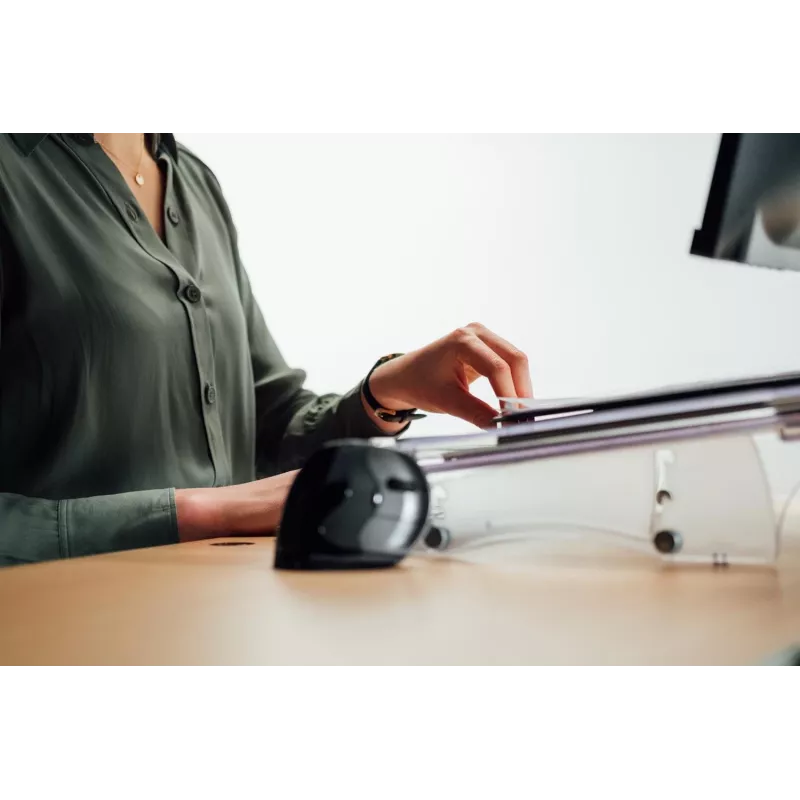 Regulowana podstawka pod dokumenty BakkerElkhuizen FlexDesk 640 z ComfortRead