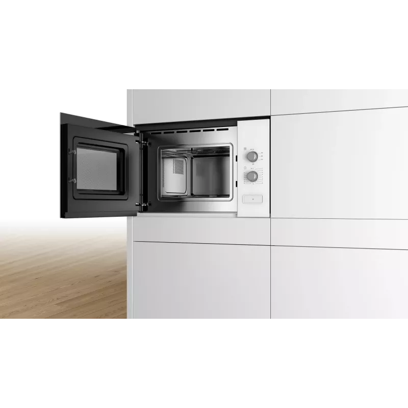 Kuchenka mikrofalowa do zabudowy Bosch Serie 4 BFL520MW0 – 20 l, 800 W, biała