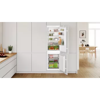 Bosch Serie 2 KIN86NSE0 lodówko-zamrażarka do zabudowy 260 L