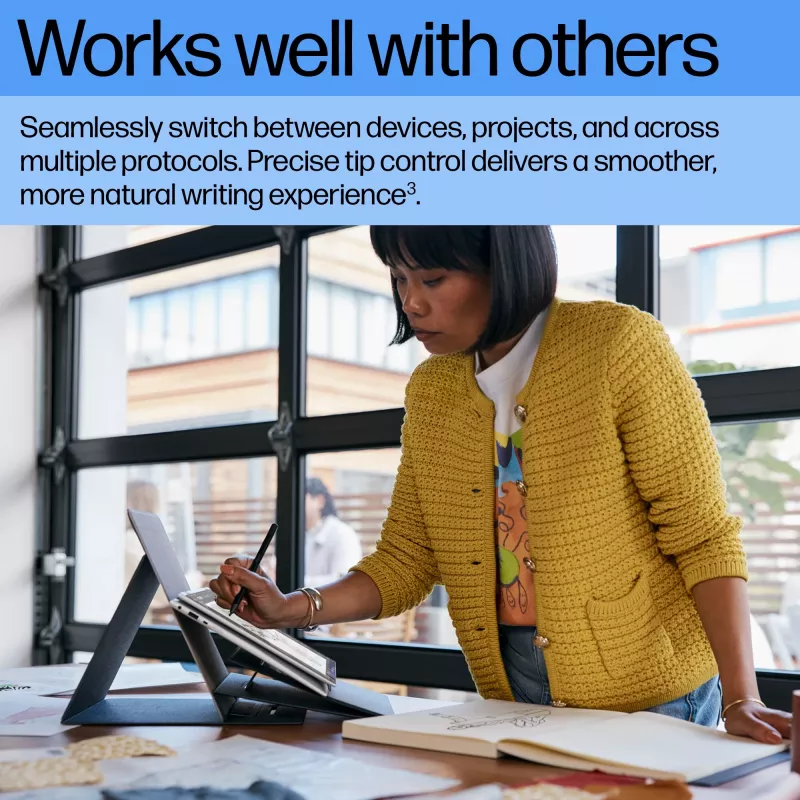 HP 700 Rechargeable Multi Pen Universal Device Compatibility Czarny