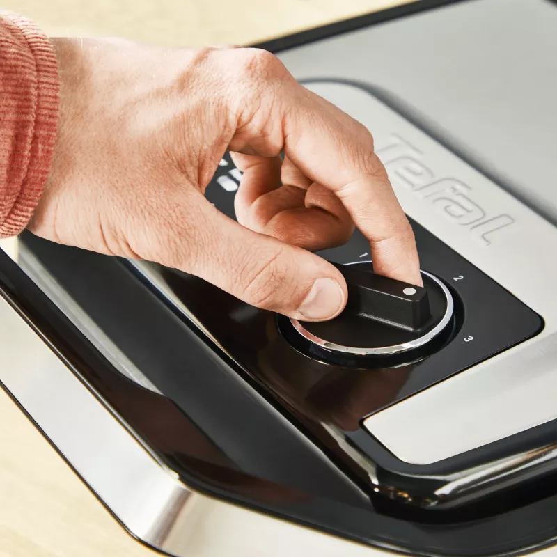Grill kontaktowy Tefal Inicio Adjust GC272D10 z nieprzywierającymi płytami i regulacją temperatury