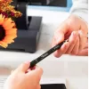 Wysuwany długopis żelowy Sharpie S-Gel Czarny — biały korpus, końcówka średnia 0,7 mm, klips, symetryczna
