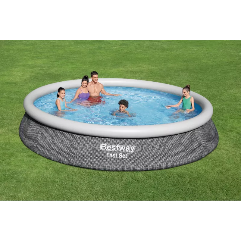 Basen stelażowy Bestway Fast Set Okrągły Zestaw Basenowy 4,57 m x 84 cm Pojemność 9677 L