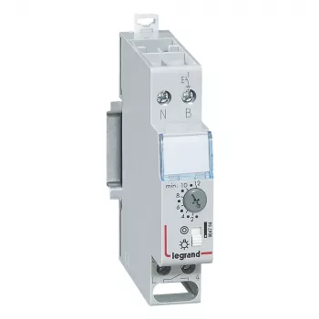 Akcesorium do rozdzielnicy elektrycznej Legrand 4704 Szerokość 100 mm Głębokość 220 mm Wysokość 100 mm