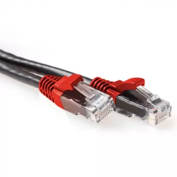 ACT czarny kabel krosowy U/UTP CAT6A o długości 3 metrów z wtykami RJ45