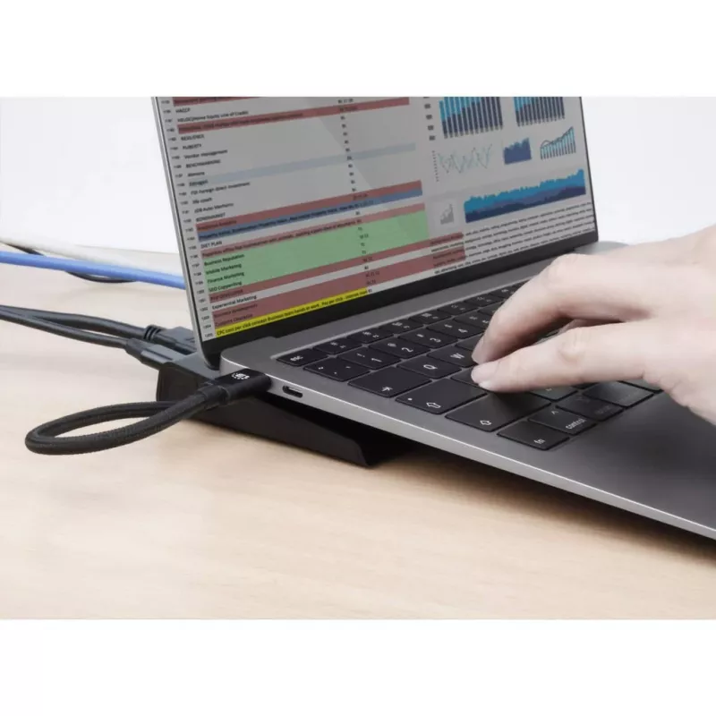 Manhattan Stacja dokująca USB-C/Hub z czytnikiem kart i MST, Porty (x9): Audio 3,5mm, DisplayPort, Ethernet, HDMI, USB-A (x3), USB-C i VGA, z zasilaniem (100W) do portu USB-C (Uwaga: wymaga ładowarki ściennej USB-C i kabla USB-C), Wszystkie porty mogą być używane jednocześnie