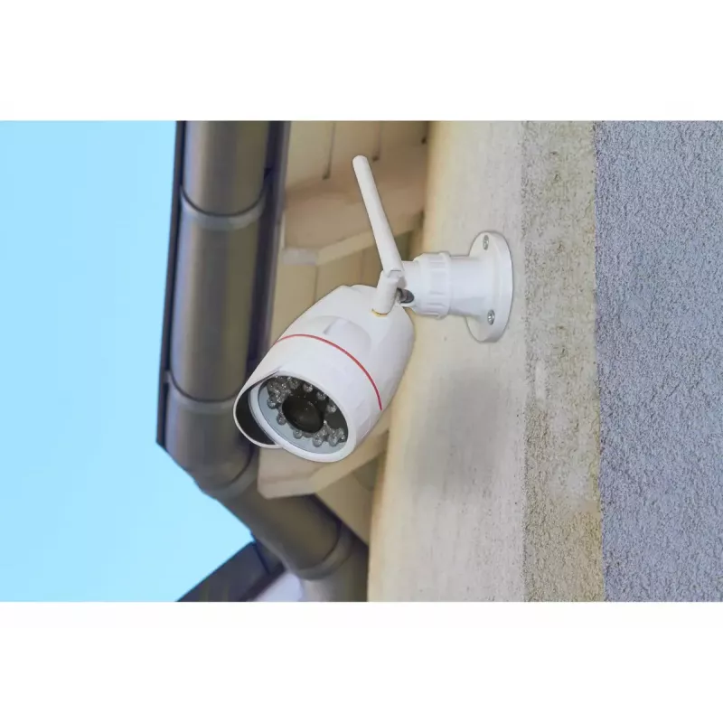 IP kamera bezpieczeństwa typu bullet Olympia OC 1280P — Zewnętrzna, 1280×720, 3,6 mm, 60° pole widzenia, montaż sufitowy/ścienny, przewodowa i Wi‑Fi
