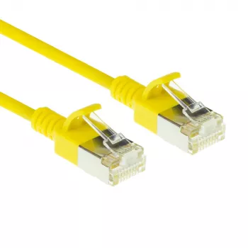 ACT Żółty 5 metrów LSZH U/FTP CAT6A cienki kabel krosowy do centrum danych z wtykami RJ45