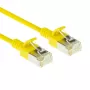 ACT żółty 7 m LSZH U/FTP CAT6A slimline patch kabel do centrum danych ze złączami RJ45 z zabezpieczeniem zatrzasku