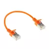 ACT Pomarańczowy 0,25 m cienki kabel krosowy LSZH U/FTP CAT6A do centrów danych z wtykami RJ45 bez zaczepu